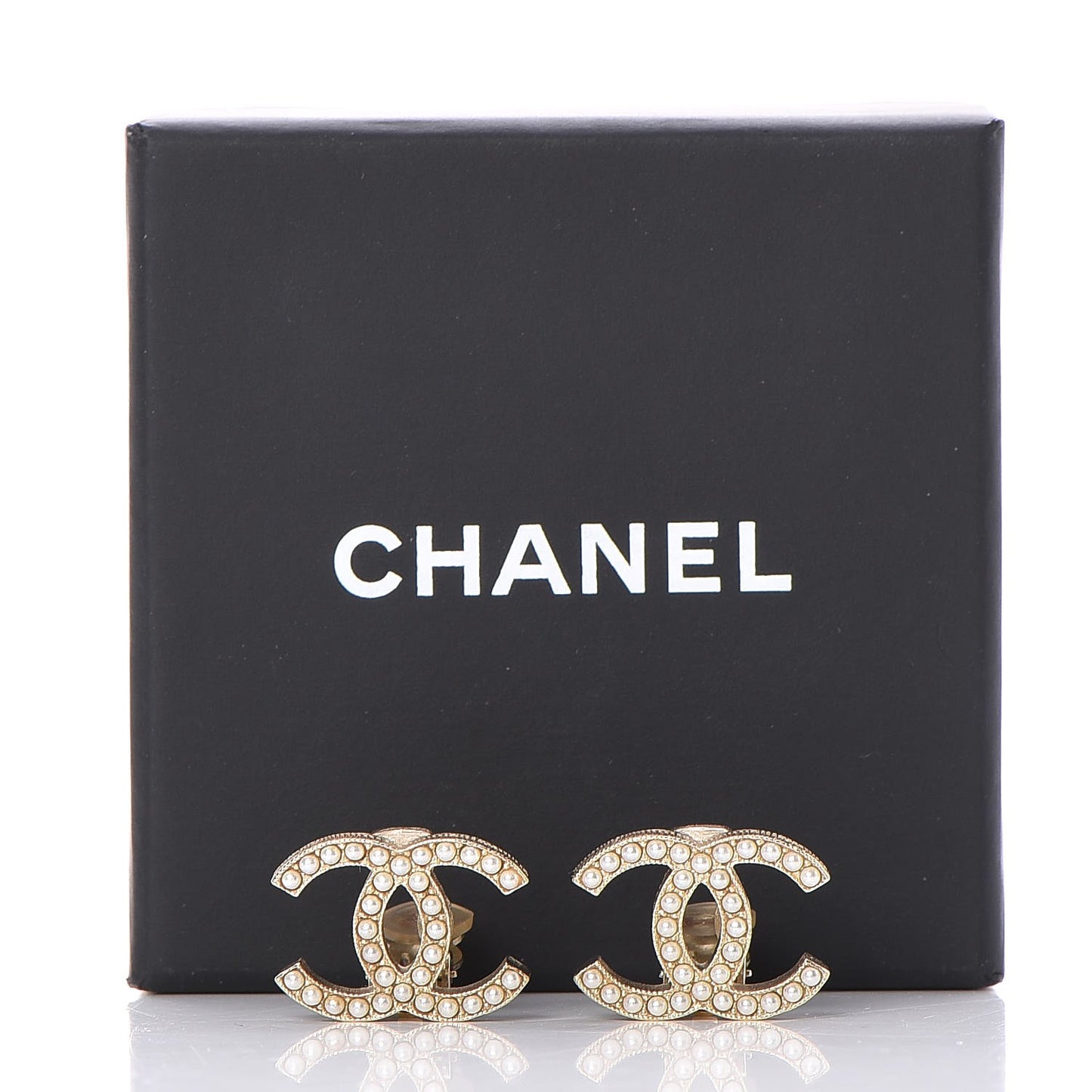 Pearl CC Clip On Earrings Light Gold