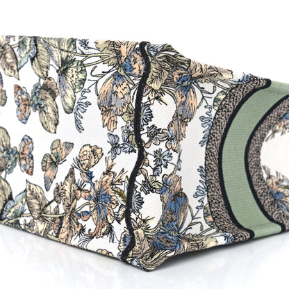 Christian Dior Canvas Embroidered Medium Around The World Book Tote White Multicolor 10 of 11