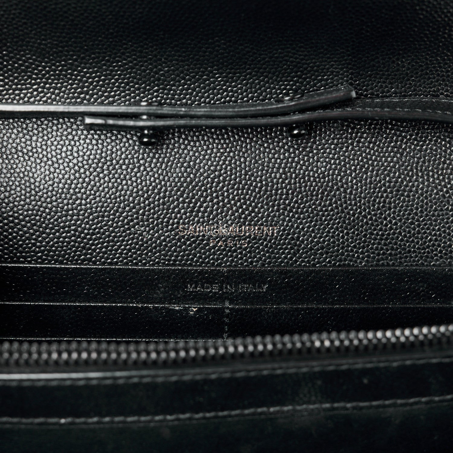 Saint Laurent Grain De Poudre Matelasse Chevron Monogram Monochrome Chain Wallet Black 7 of 15