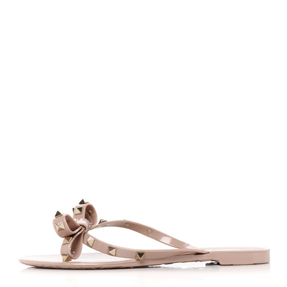 Valentino Garavani PVC Jelly Rockstud Bow Thong Sandals 38 Poudre 1 of 10