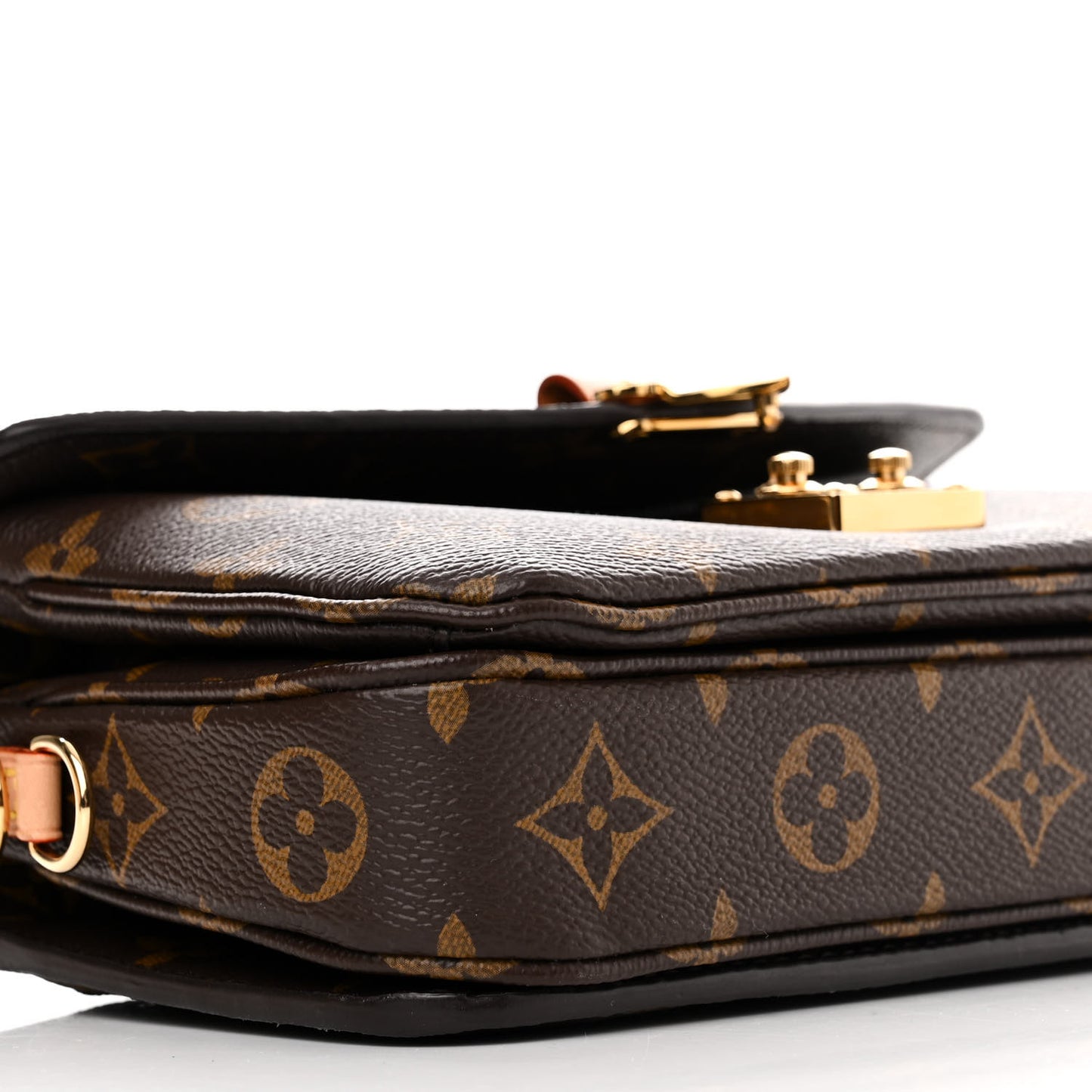Monogram Pochette Metis East West