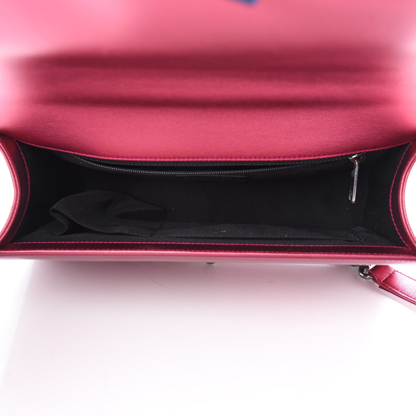 Metallic Patent Quilted New Medium Boy Flap Fuchsia