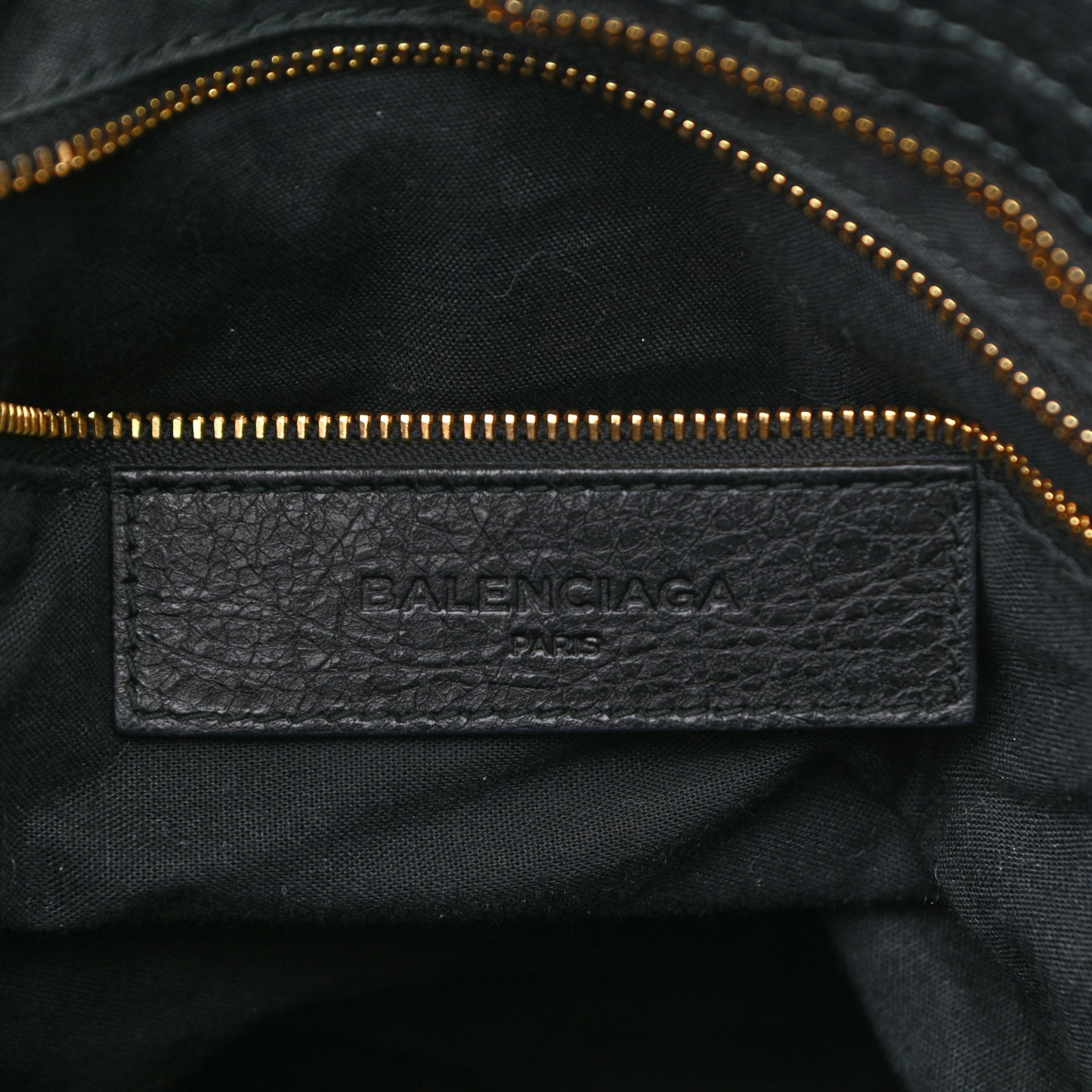 Agneau Giant 12 Gold Hardware City Black