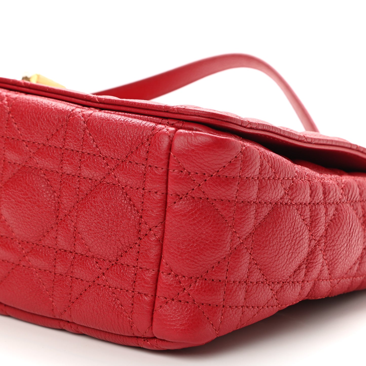 Calfskin Cannage Medium Caro Bag Red