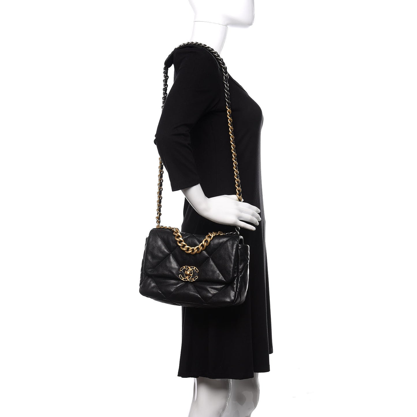 Lambskin Quilted Medium 19 Flap Black