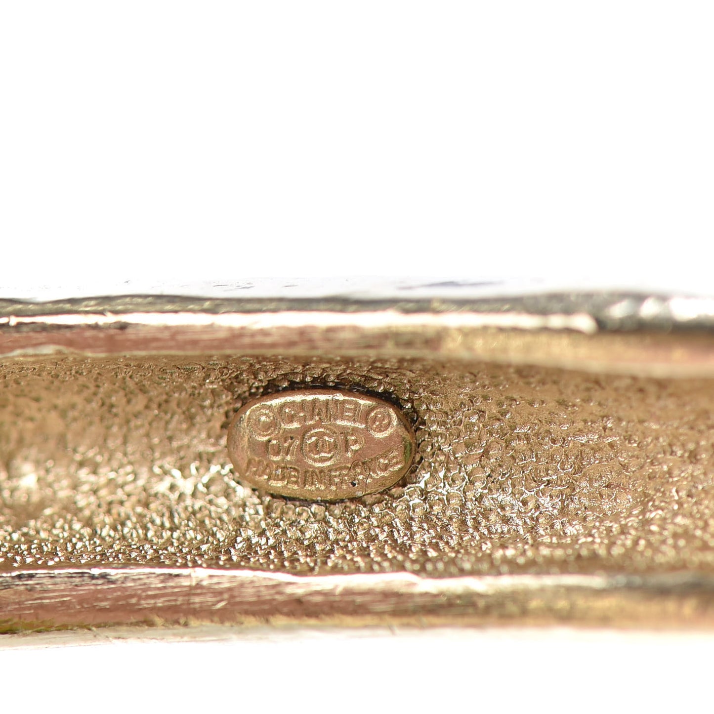 Metal Hammered CC Bangle Set of 2 Gold