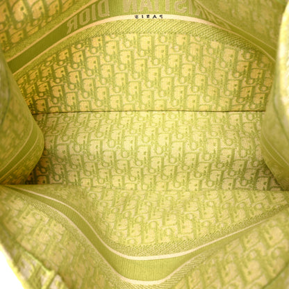 Christian Dior Oblique Large Book Tote Vert Anis 7 of 9