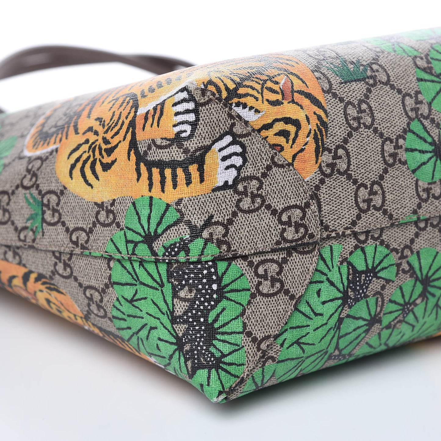 GG Supreme Monogram Bengal Medium Shopping Tote Beige Yard