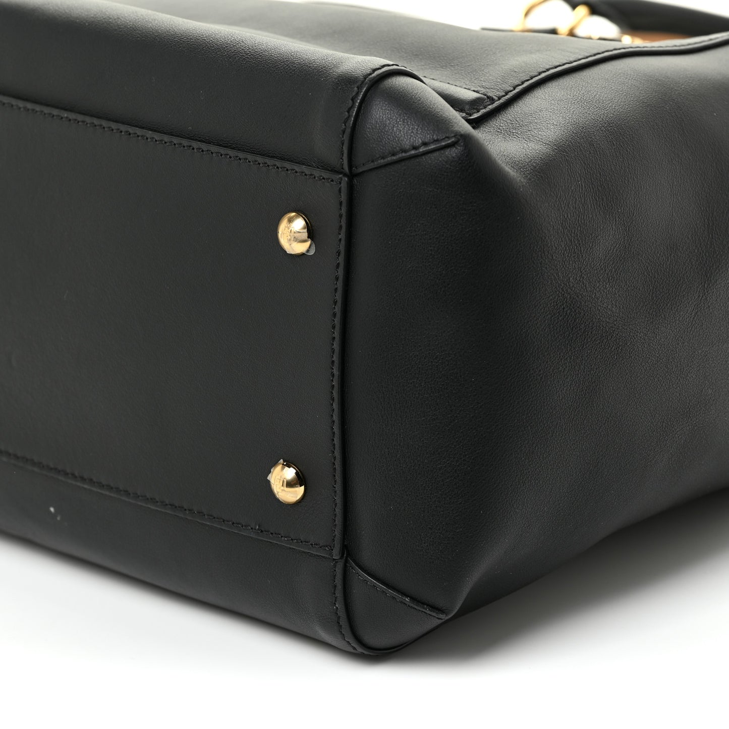 Vitello Grace King Karligraphy Chain Bucket Bag Black Bisquit