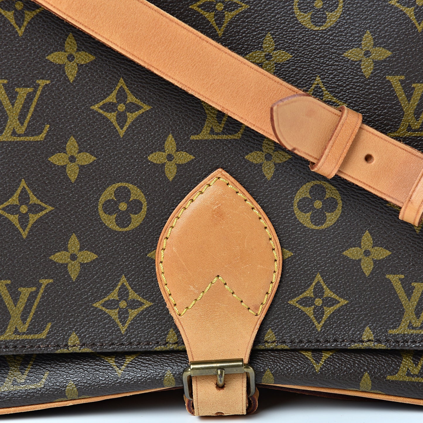 Monogram Cartouchiere 26