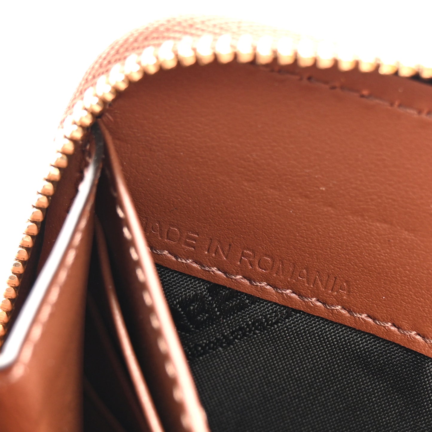 Grainy Calfskin Logo Zip Around Wallet Chestnut Brown