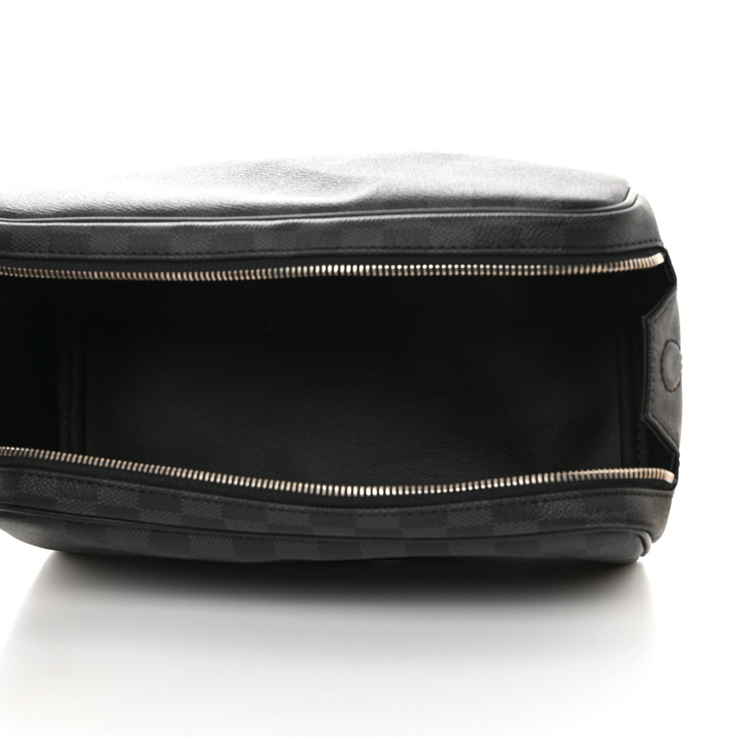 Damier Graphite Dopp Kit Toilet Pouch
