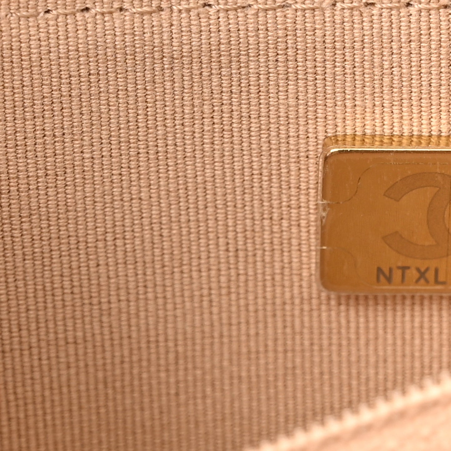 Caviar Quilted Crystal CC Wallet On Chain WOC Beige
