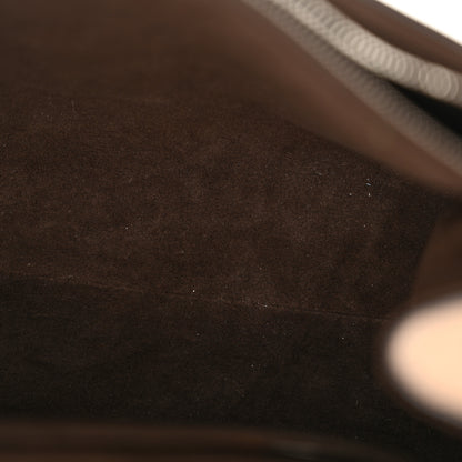 Louis Vuitton Epi Cluny MM Dune 10 of 23