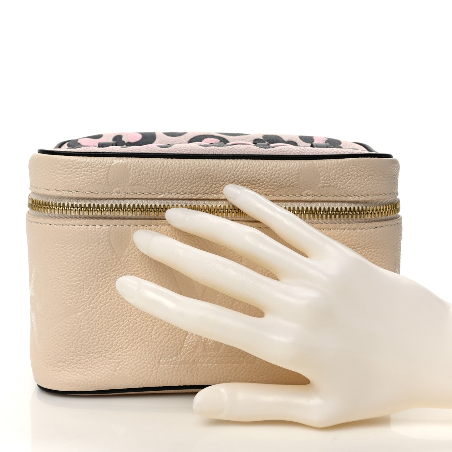 Empreinte Monogram Giant Wild At Heart Nice Mini Creme