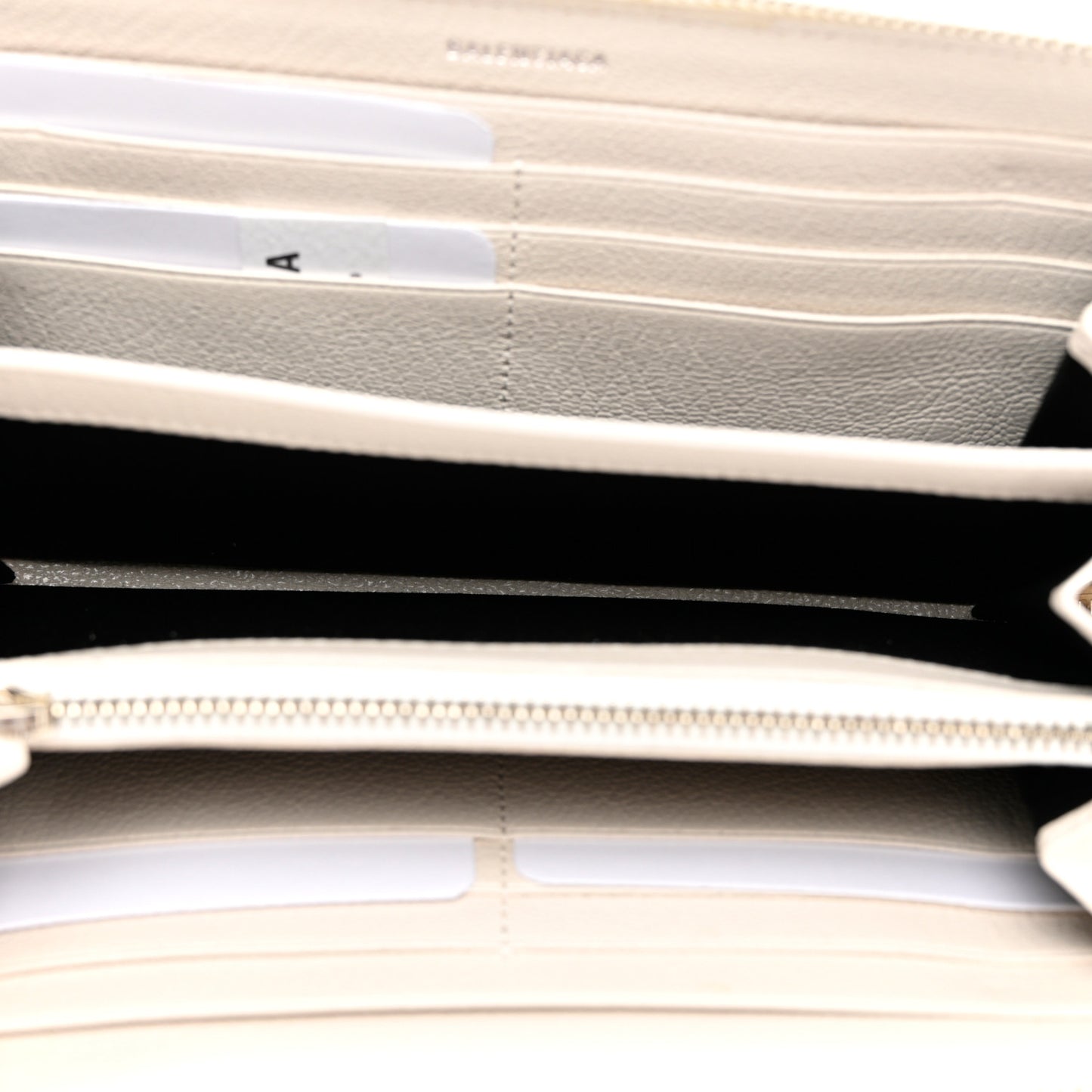 Chevre Silver Metallic Edge Hardware Zip Around Wallet Blanc Neige