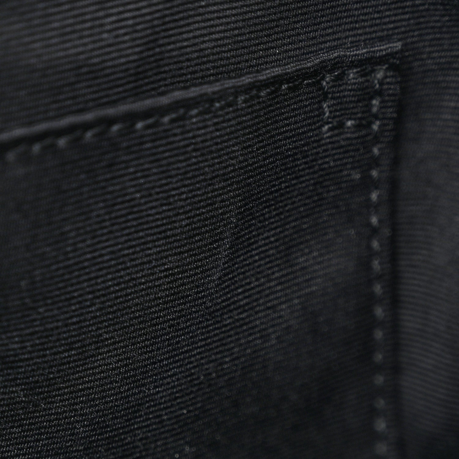 Saint Laurent Grain De Poudre Monogram Belt Bag Black 11 of 15