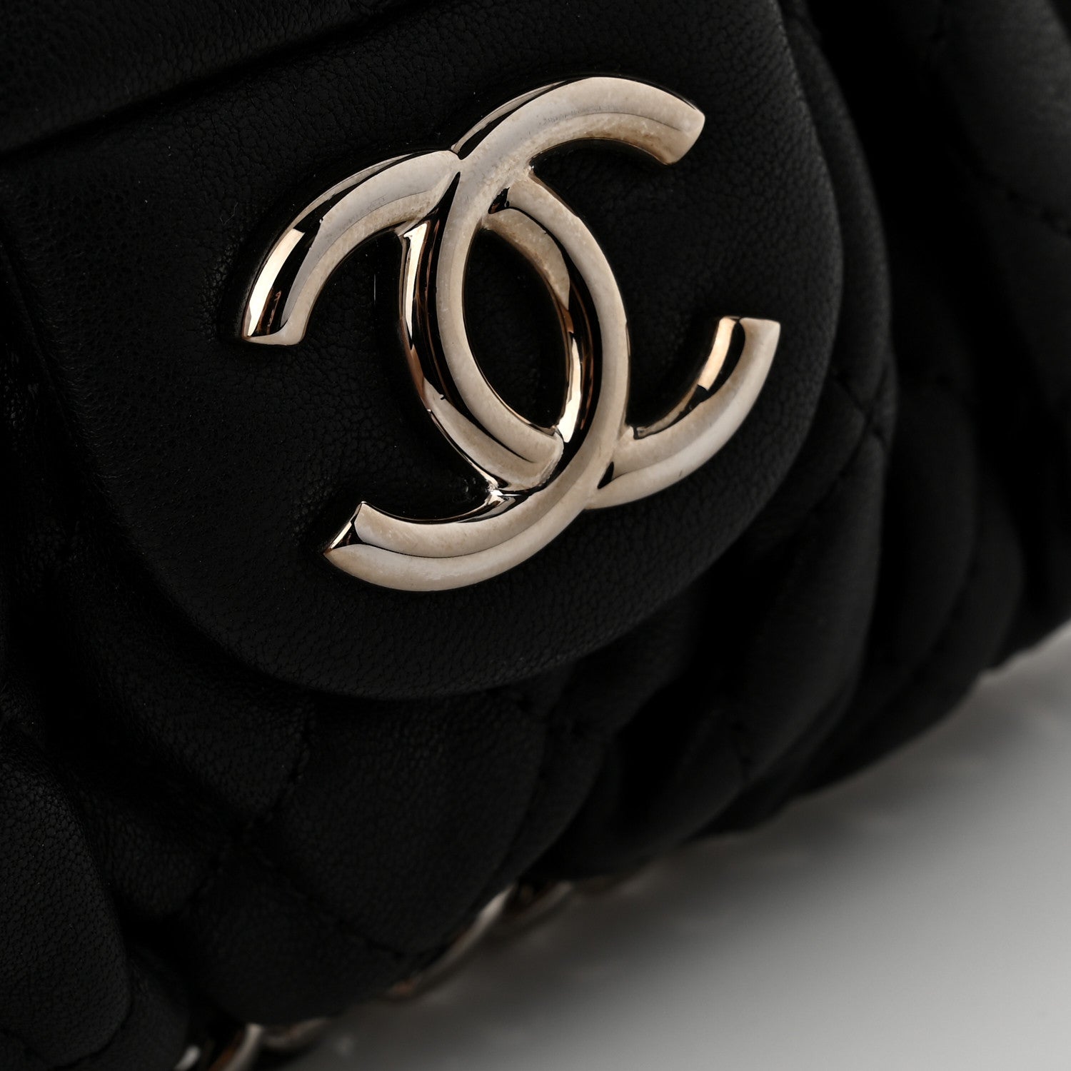 Chanel Washed Lambskin Quilted Mini Chain Around Flap Black 11 of 12