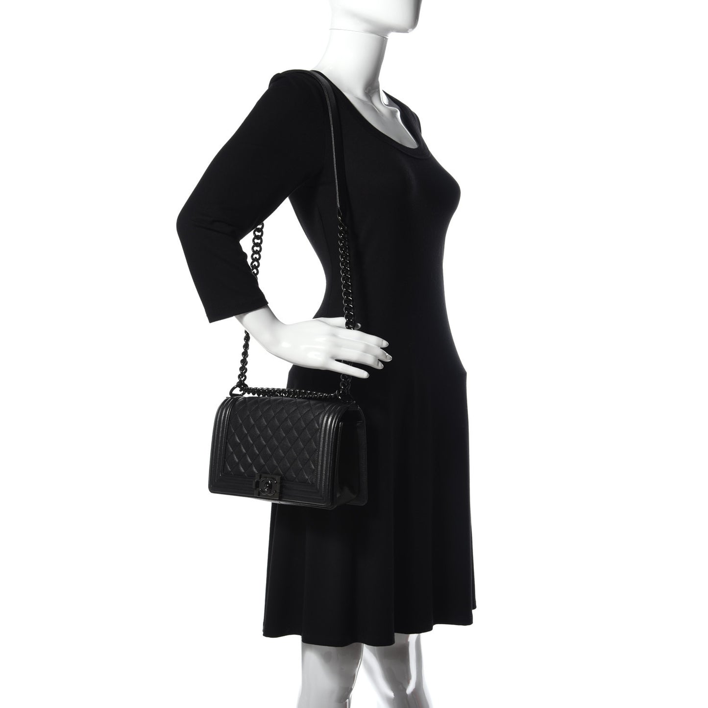 Caviar Quilted Medium Boy Flap So Black