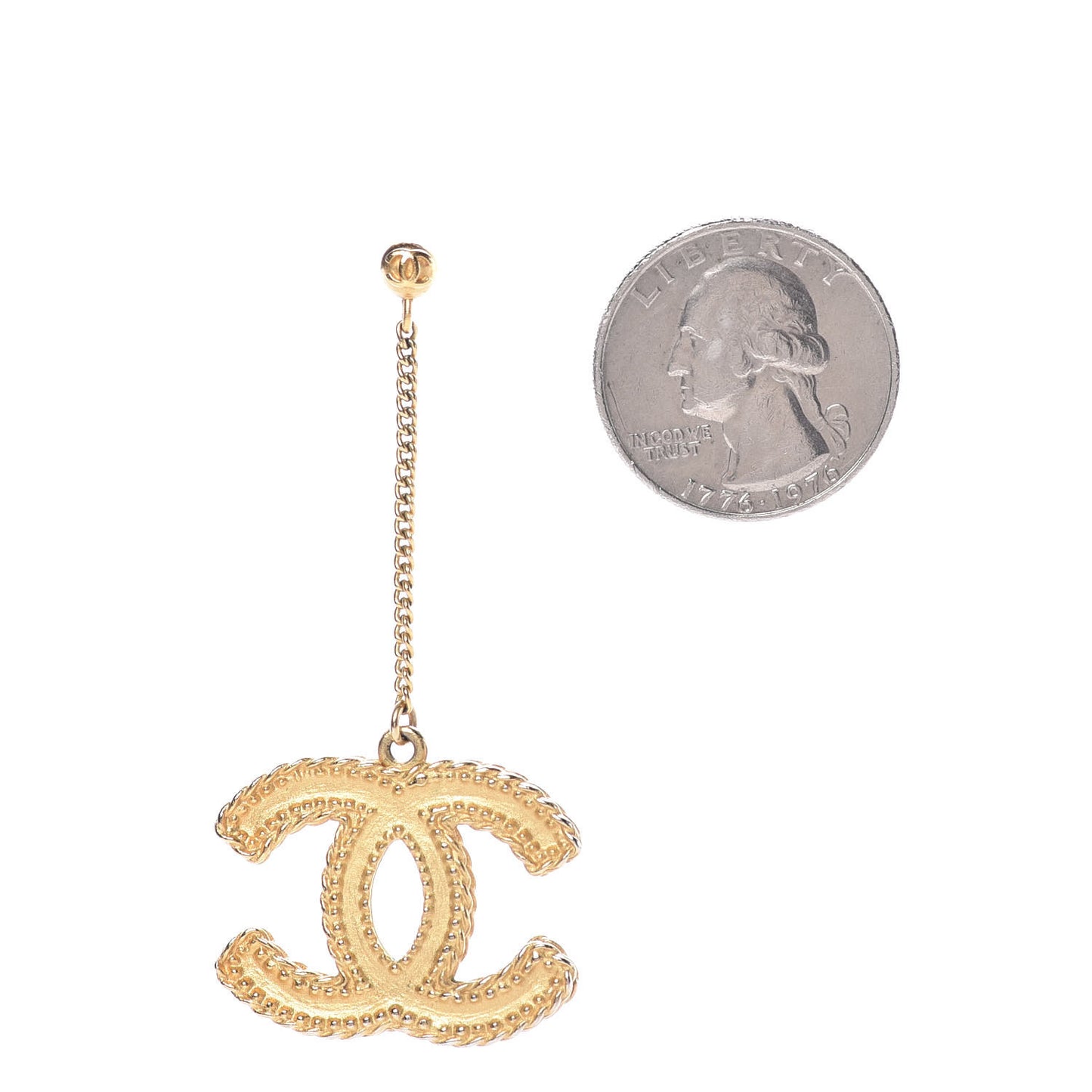 CC Drop Earrings Matte Gold
