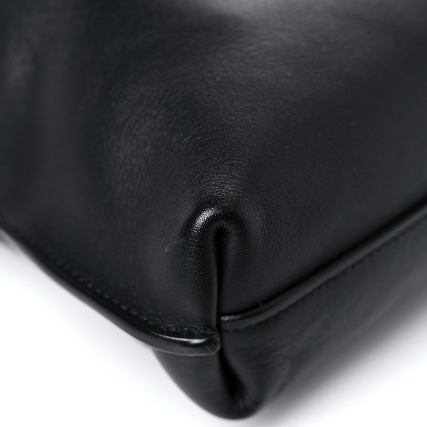 Calfskin Medium Suzanne Hobo Black