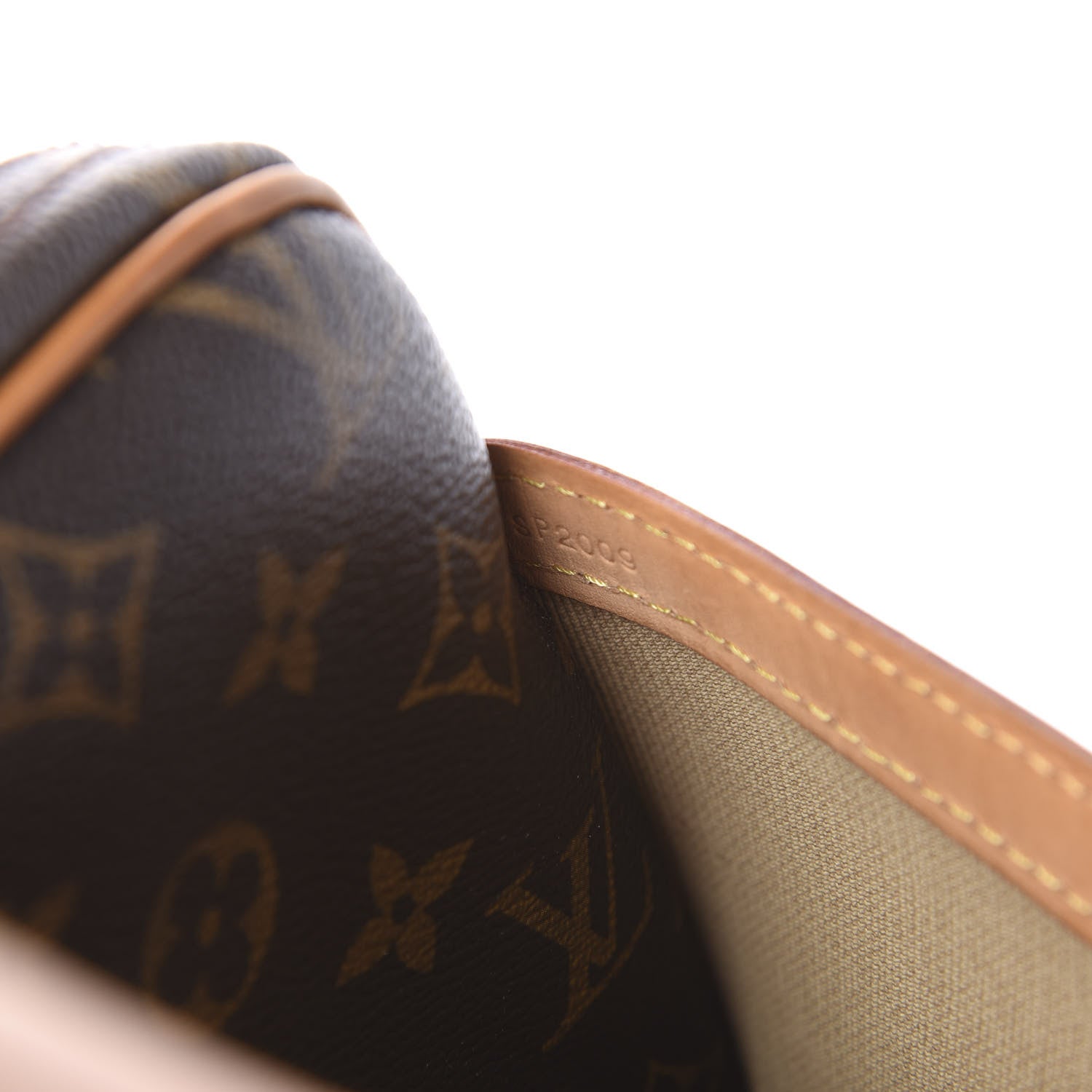 Louis Vuitton Monogram Reporter PM 10 of 11