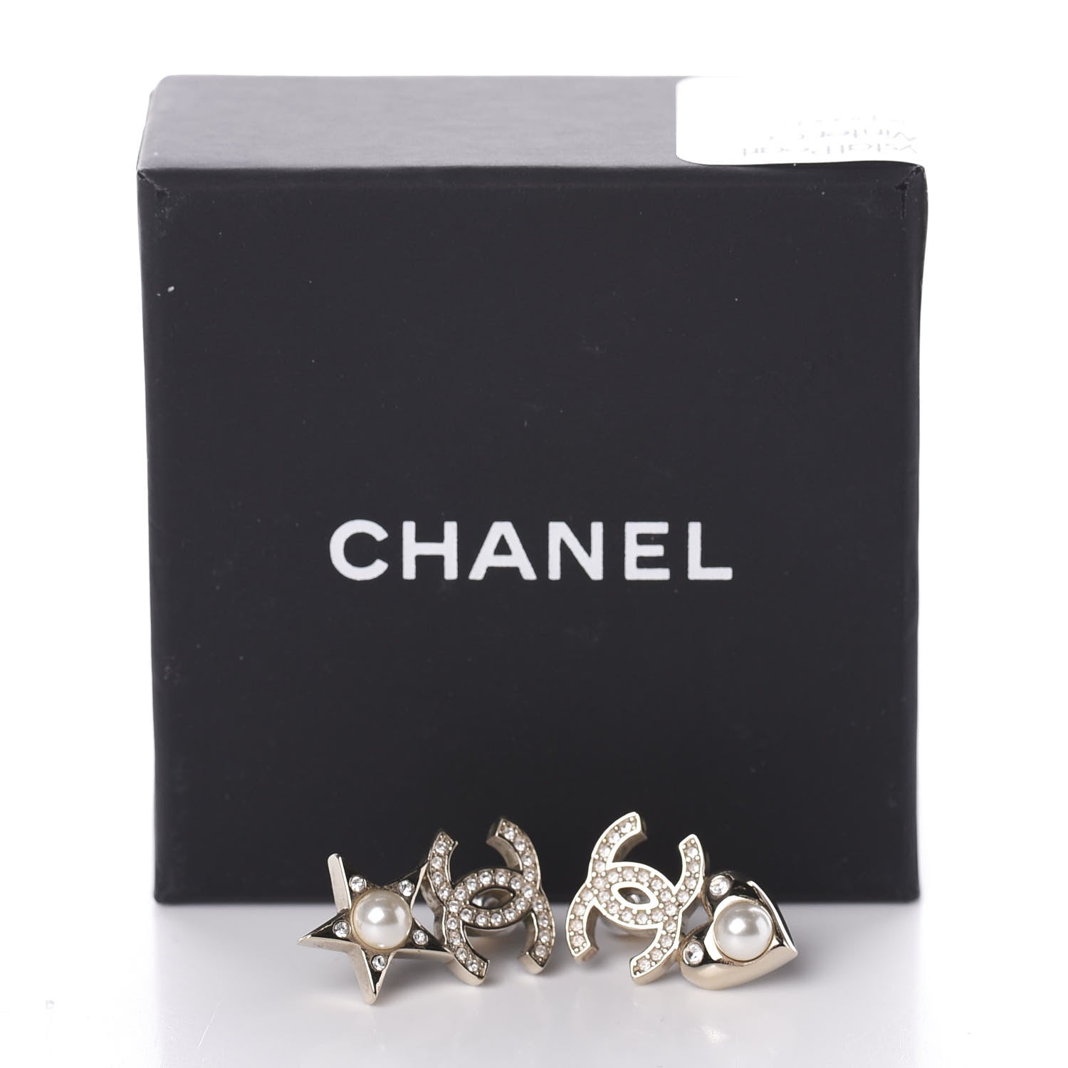 Chanel Crystal Pearl Charming Winter CC Star Heart Earrings Gold 5 of 5