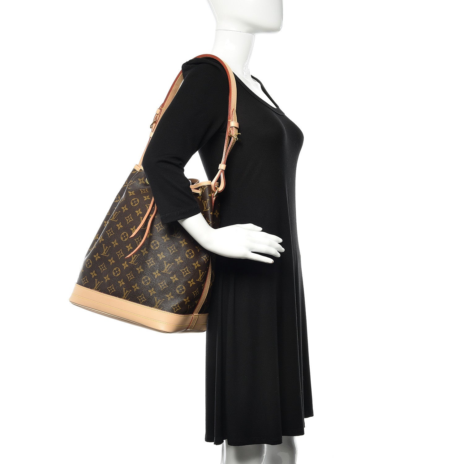 Louis Vuitton Monogram Noe 2 of 10