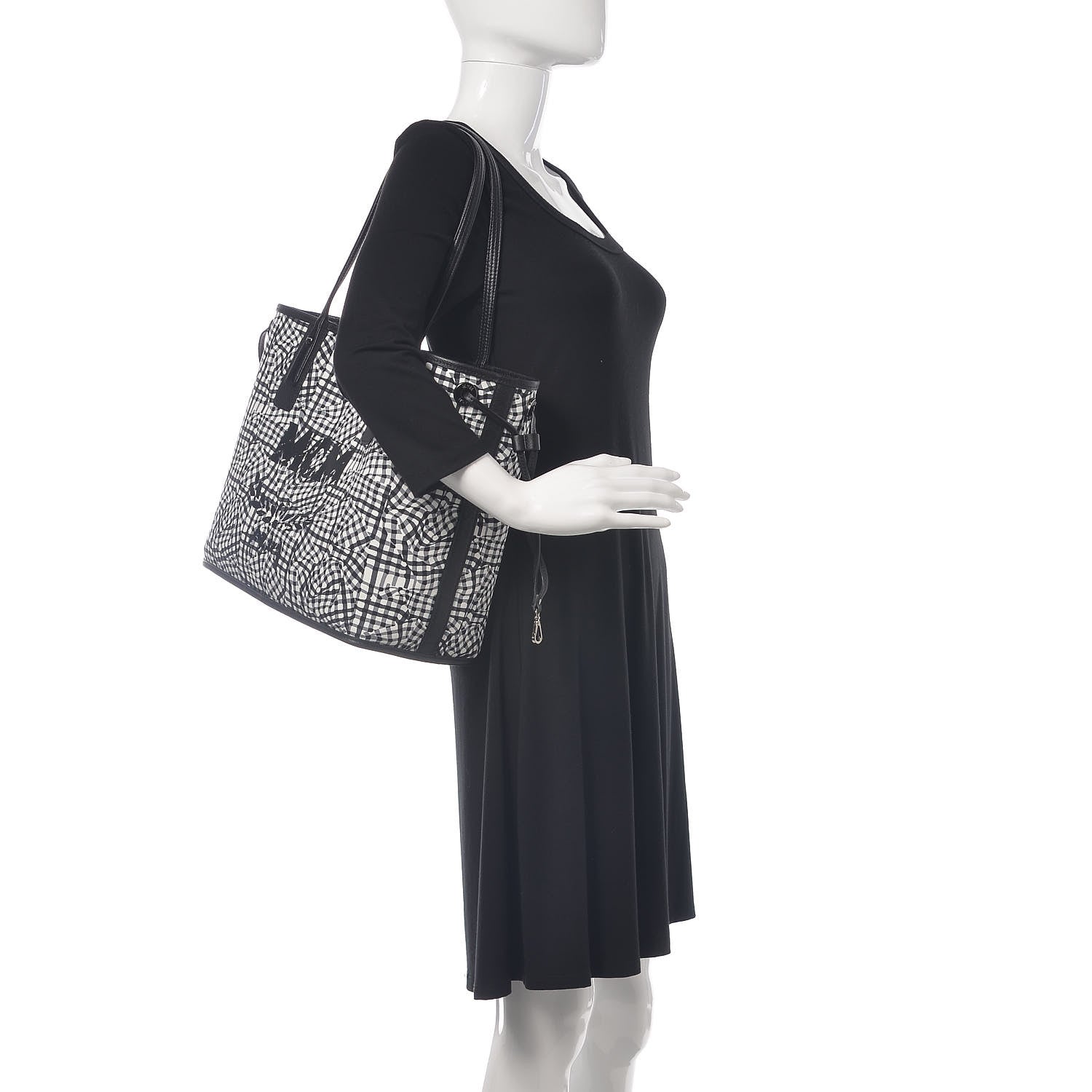 MCM Visetos Medium Liz Reversible Shopper Tote Black 3 of 15