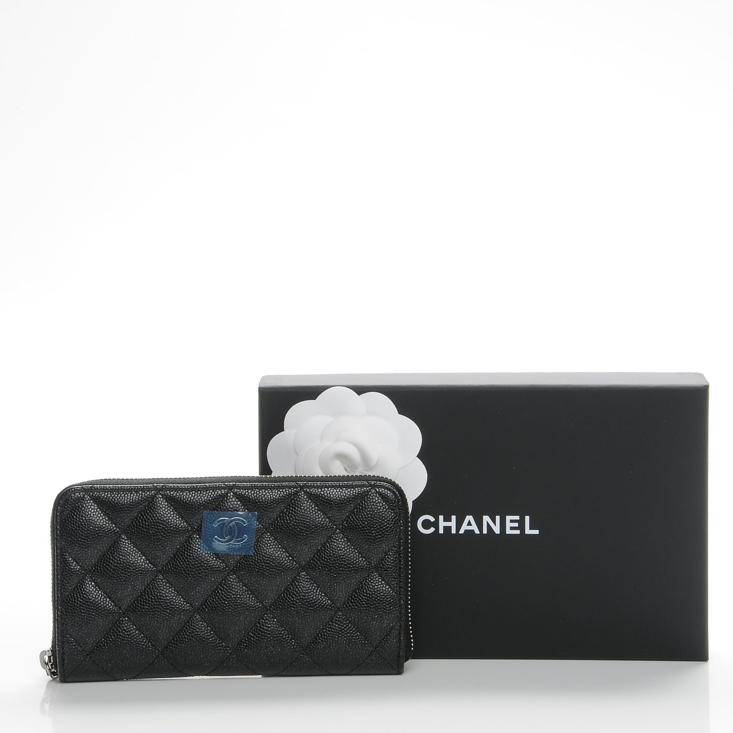 Iridescent Caviar Quilted Medium Zip Around Wallet Black