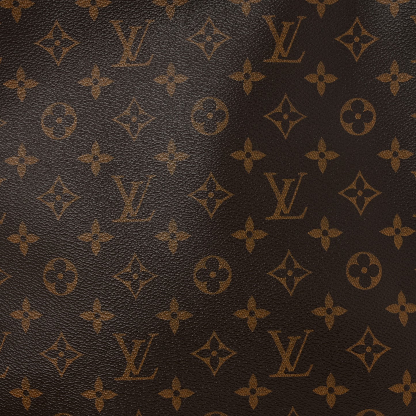Monogram Macassar District MM