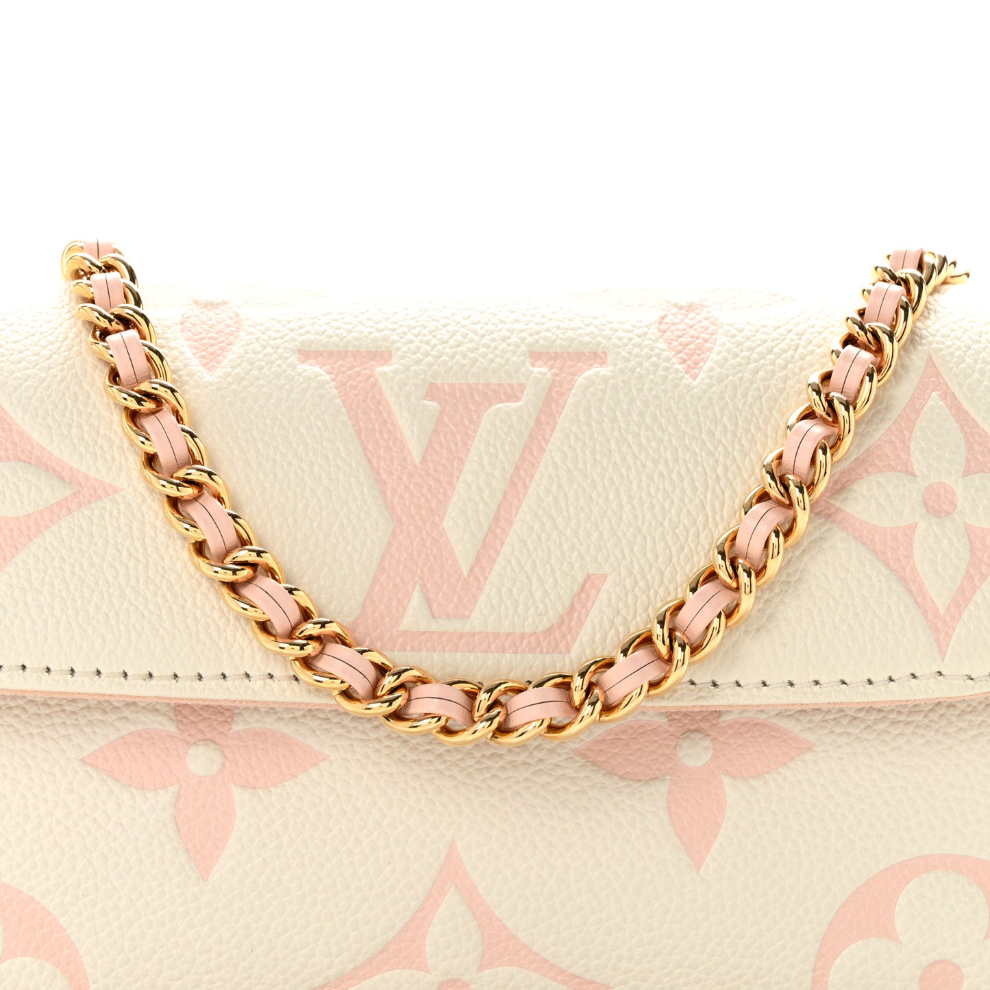 Empreinte Monogram Giant Ivy Wallet On Chain Latte Chamallow