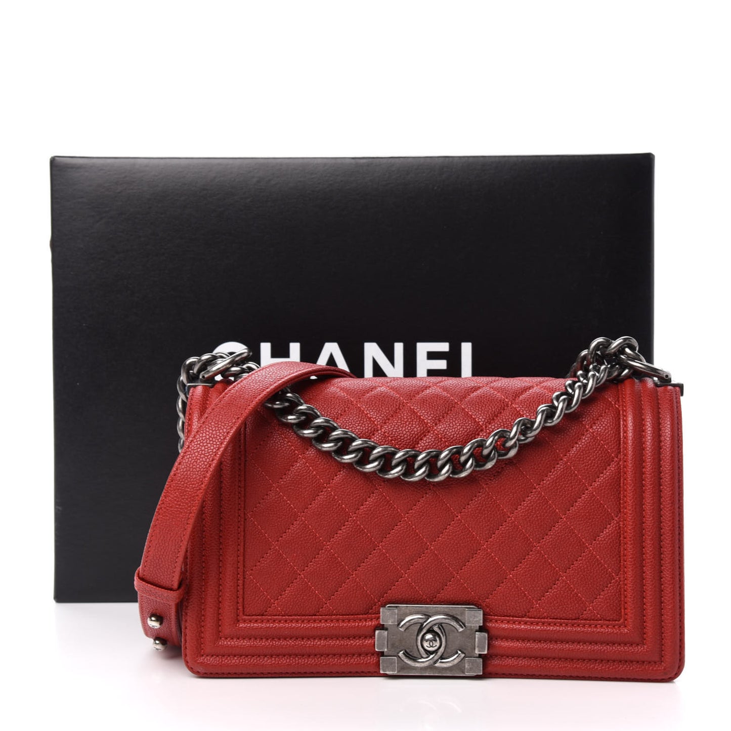 Caviar Quilted Medium Boy Flap Red