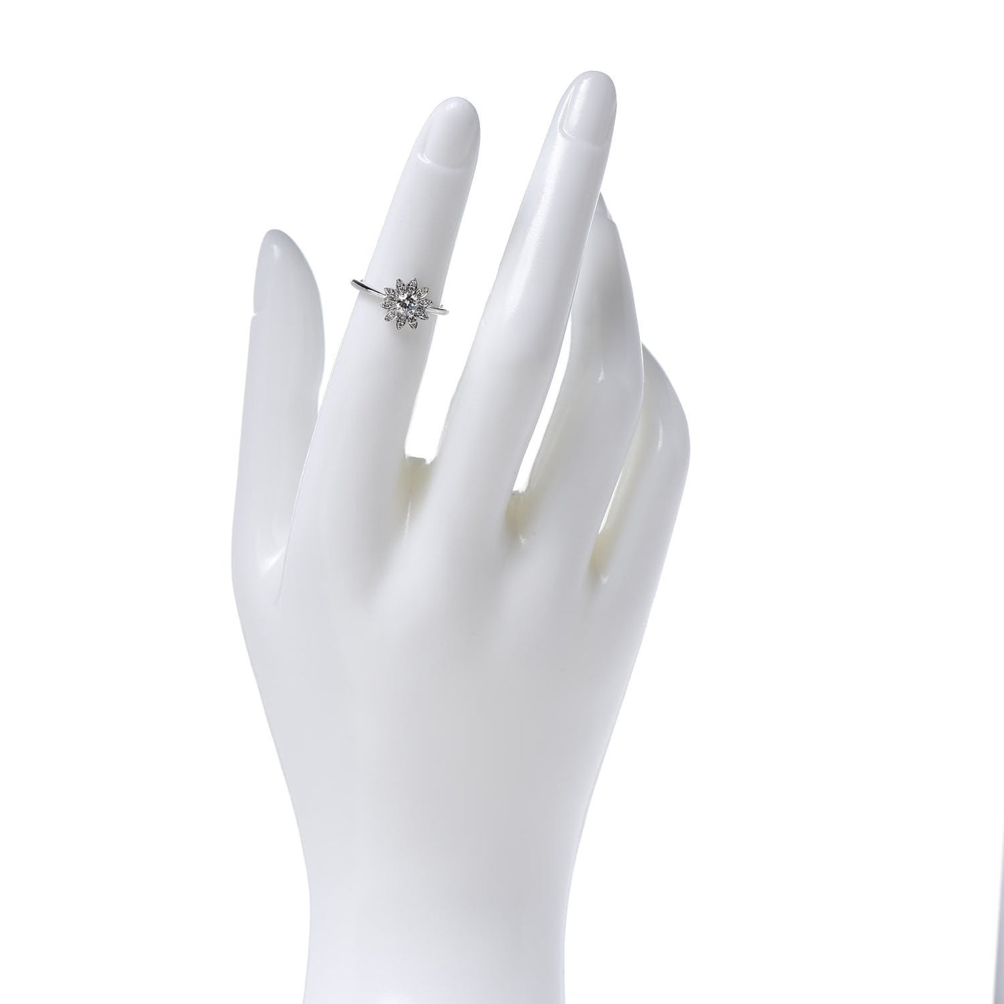 Platinum Diamond Enchant Garden Flower Ring 48 4.5