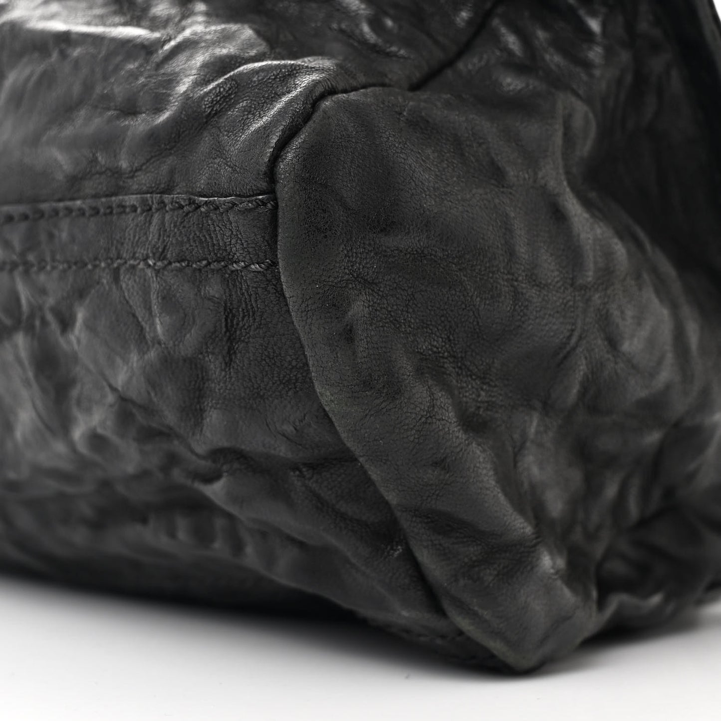 Tumbled Sheepskin Mini Pandora Black