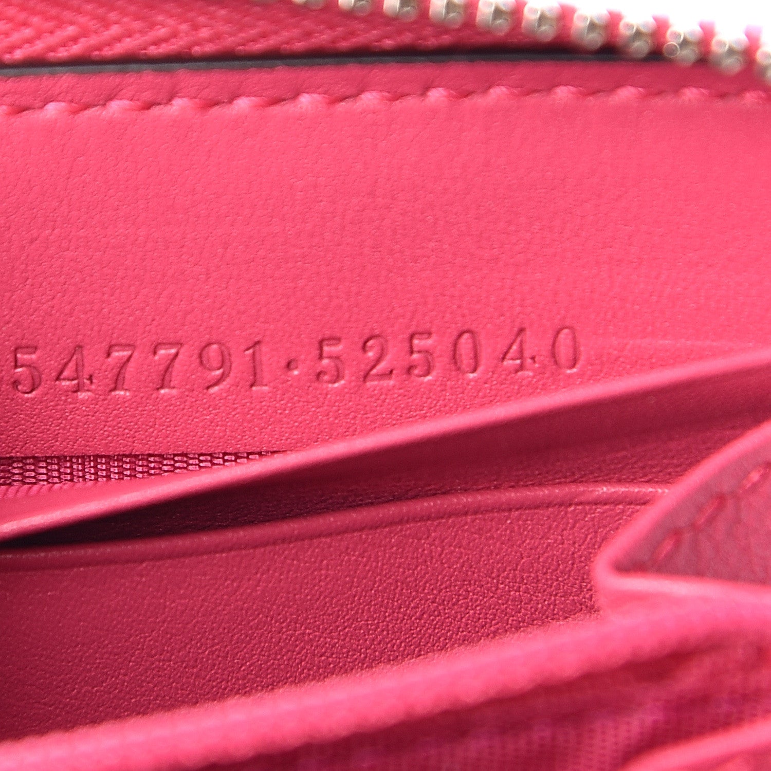 Gucci X MLB Guccissima Signature NY Yankees Embroidered Zip Around Wallet Box Pink Blue Ivory 7 of 7