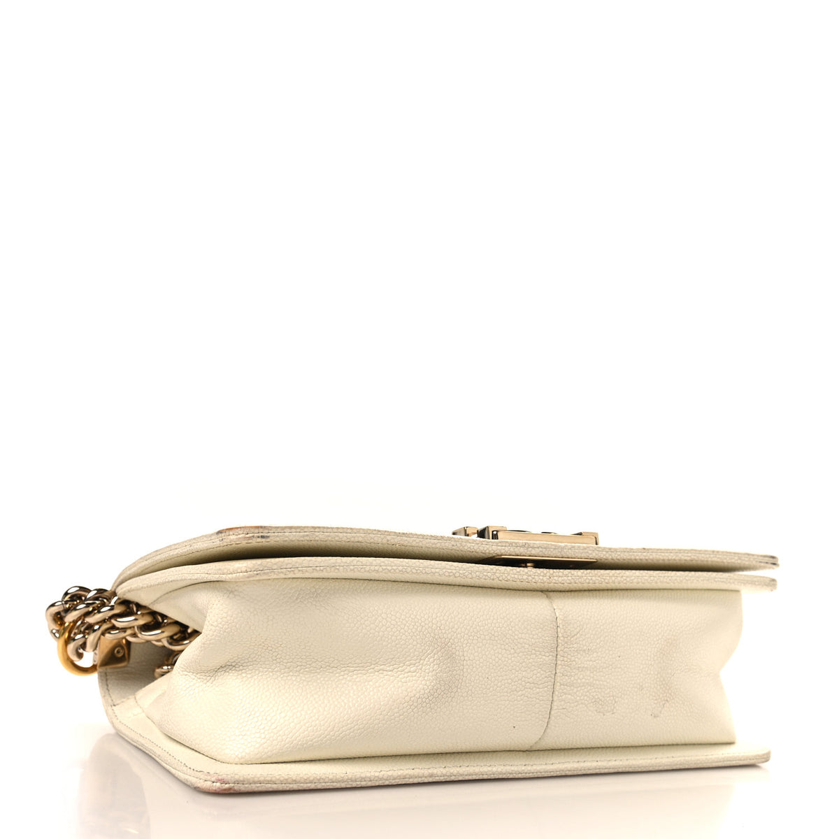 Caviar Quilted Medium Boy Flap White