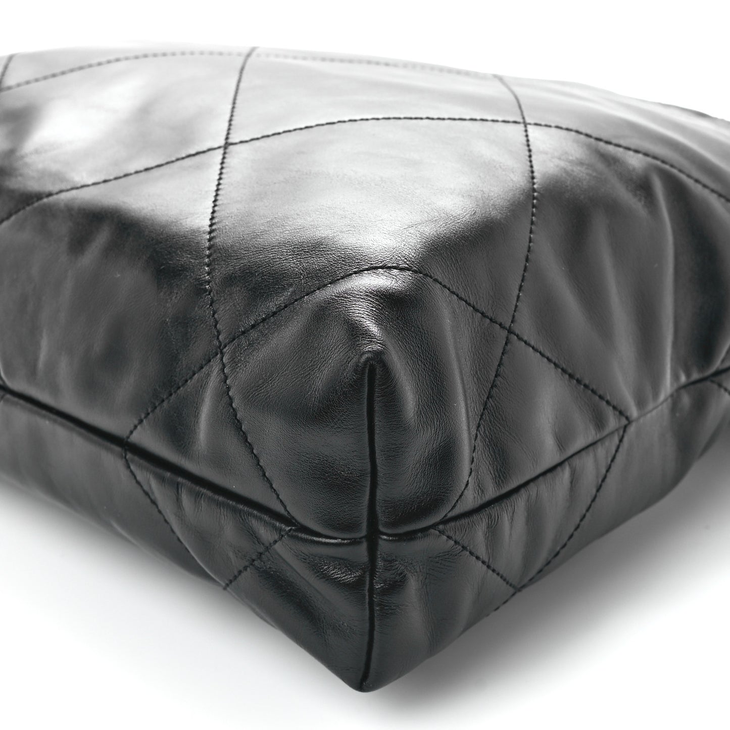 Shiny Calfskin Quilted Small Chanel 22 Black