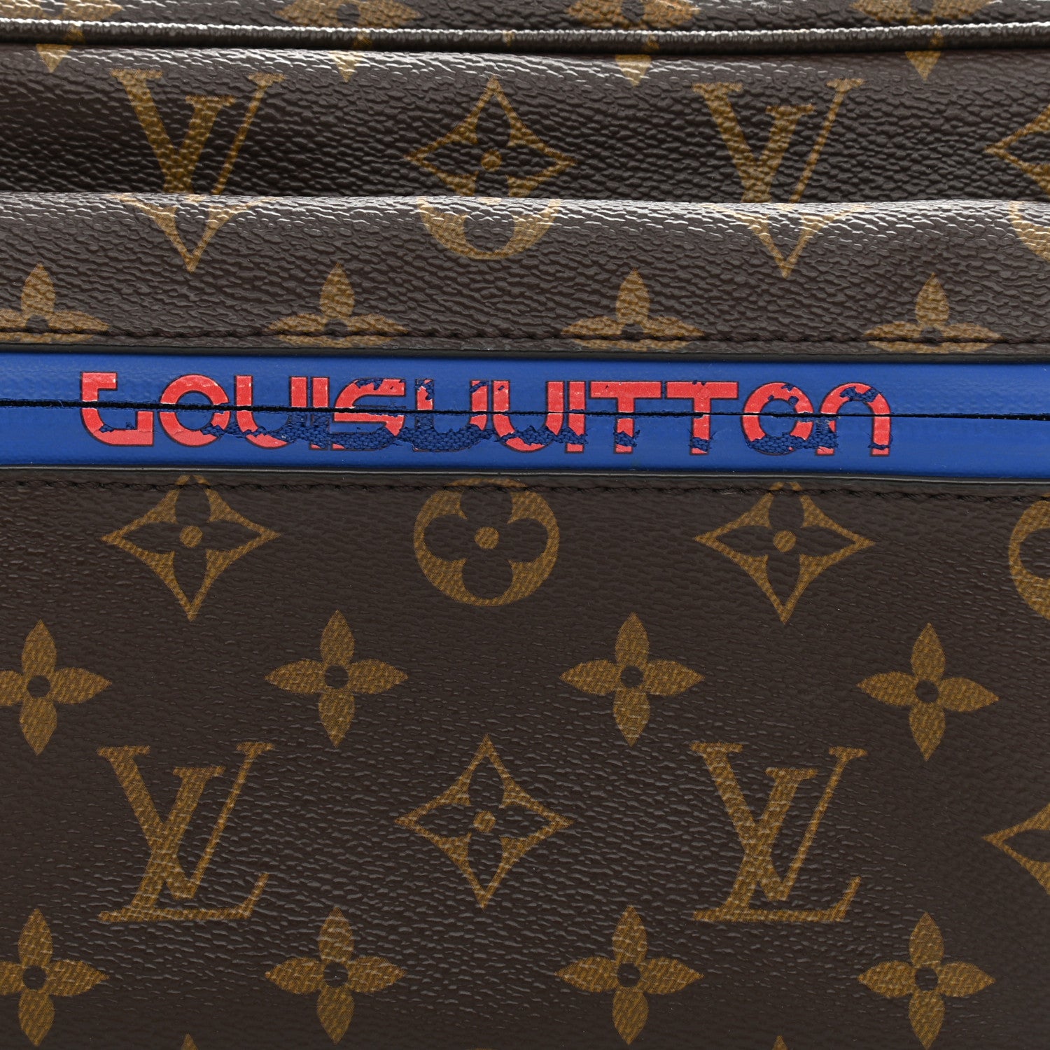Louis Vuitton Monogram Outdoor BumBag 6 of 6