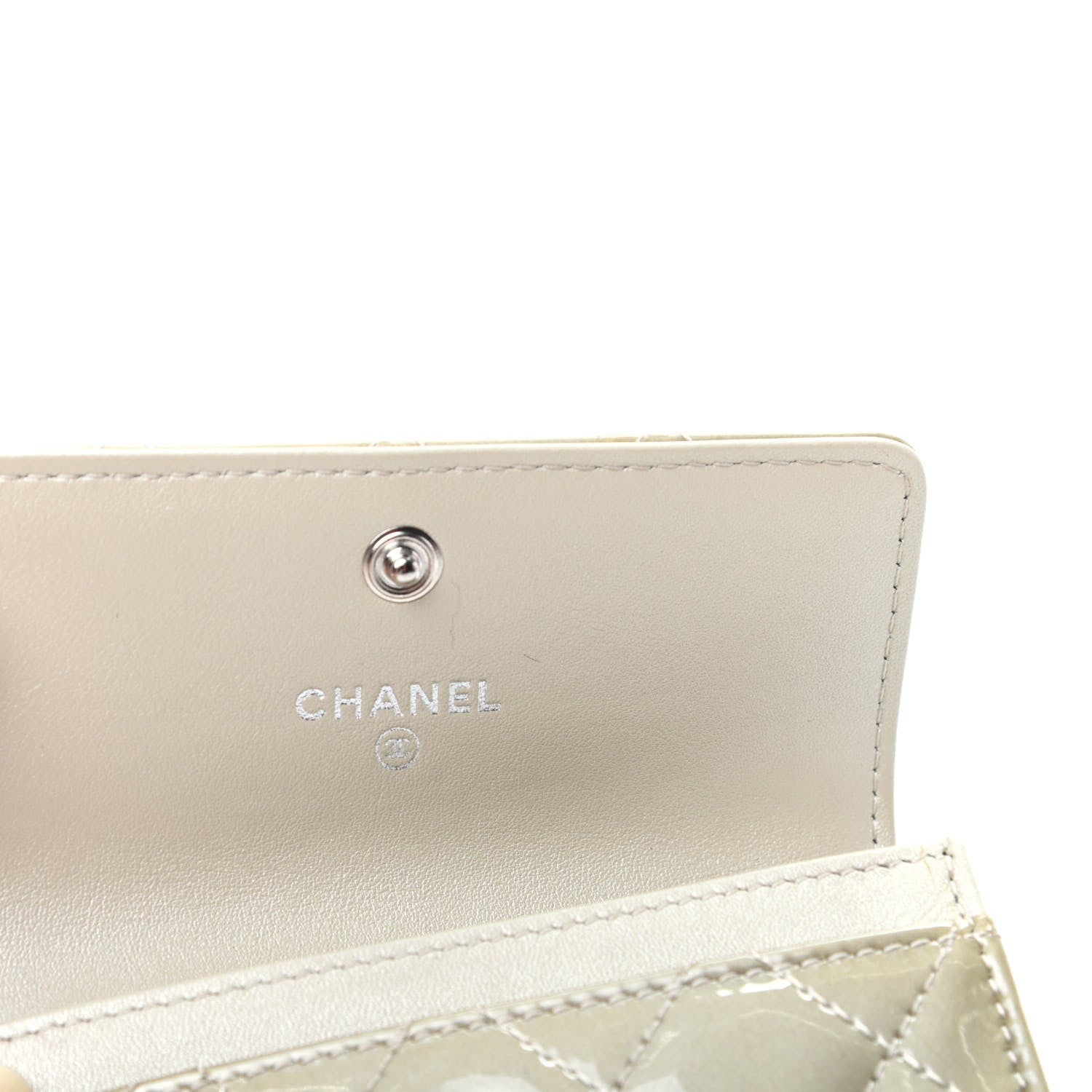 Chanel Patent Quilted Card Holder Light Gold 6 of 9