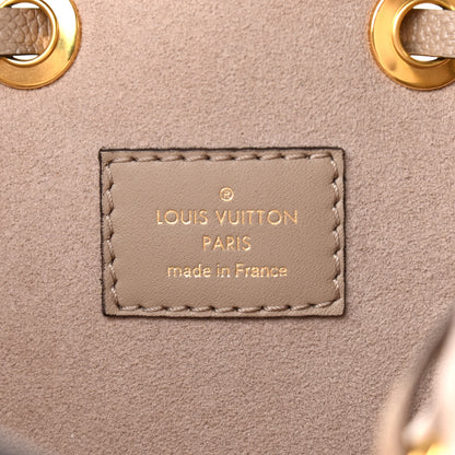 Louis Vuitton Empreinte Monogram Giant Neonoe MM Tourterelle Creme 6 of 11