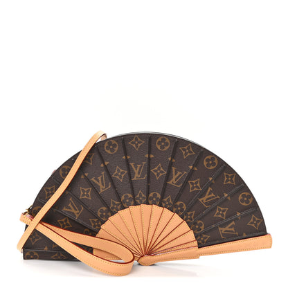 Louis Vuitton Monogram LV Fan Handag 1 of 10