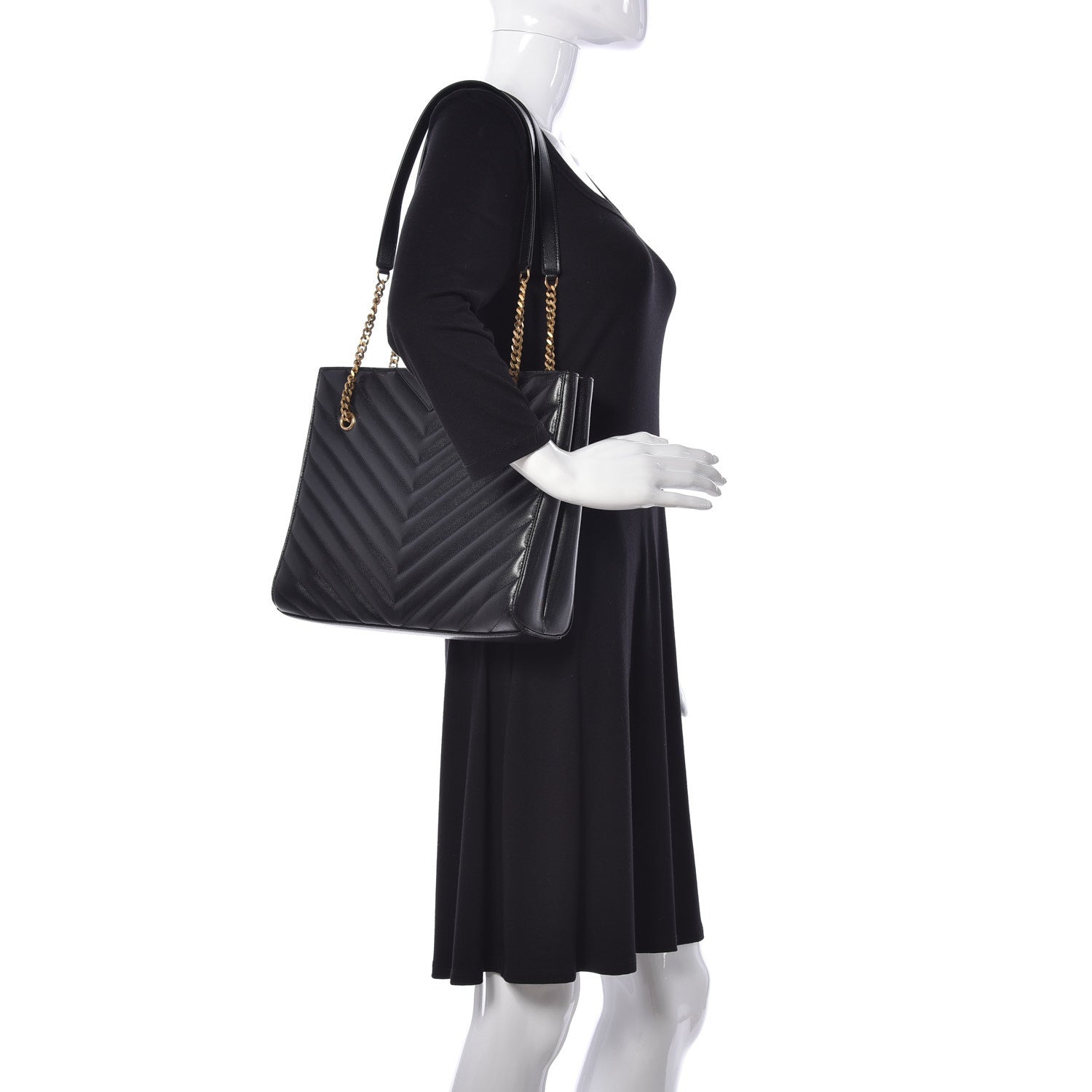 Saint Laurent Grain De Poudre Matelasse Chevron Medium Tribeca Shopping Bag Black 2 of 14