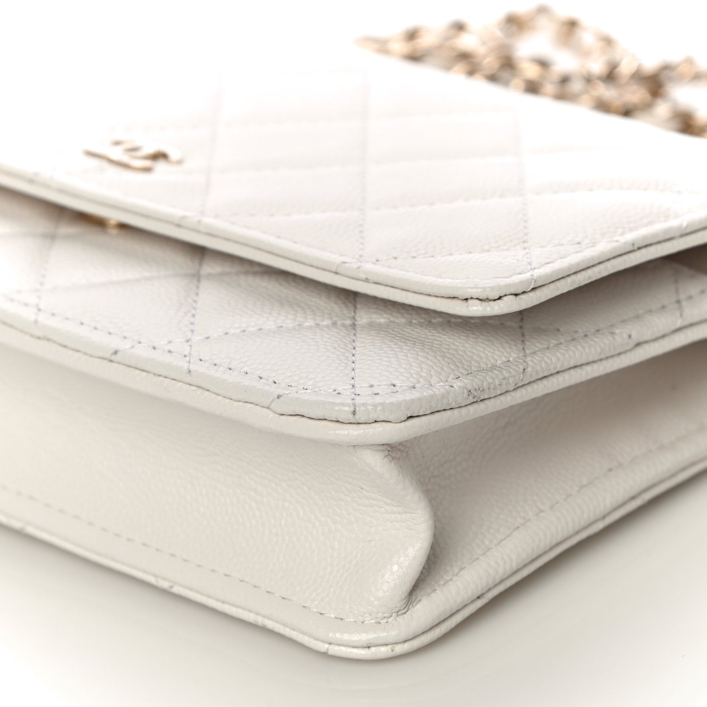 Caviar Quilted Wallet On Chain WOC White
