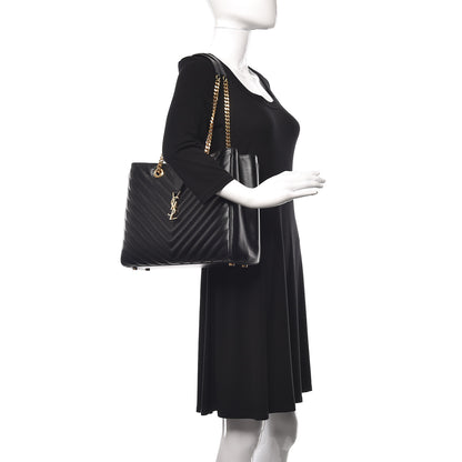 Saint Laurent Grain De Poudre Matelasse Chevron Monogram Shopping Bag Black 2 of 11