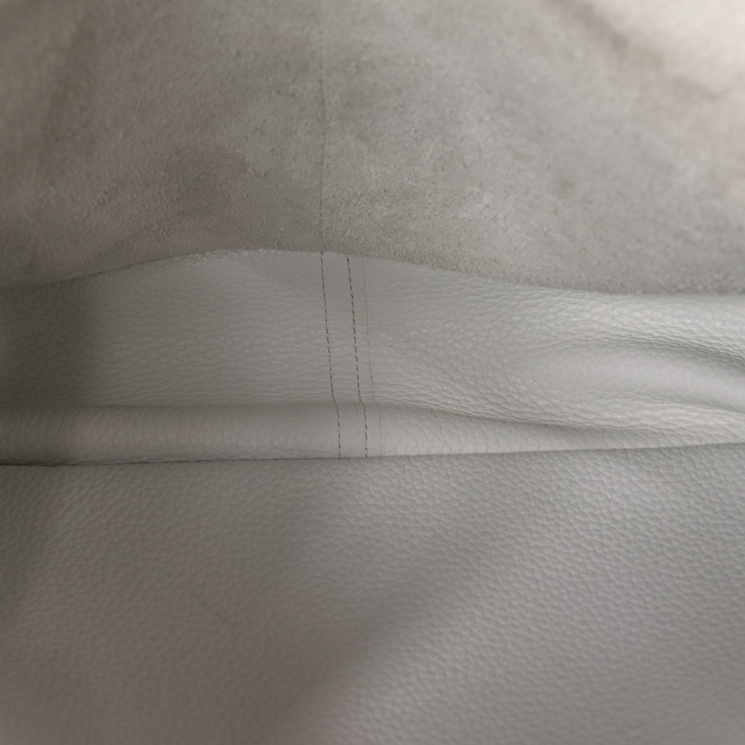 Hermes Taurillon Clemence Halzan 31 GM Craie 5 of 10