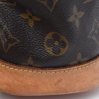 Louis Vuitton Monogram Montsouris MM Backpack 29 of 33