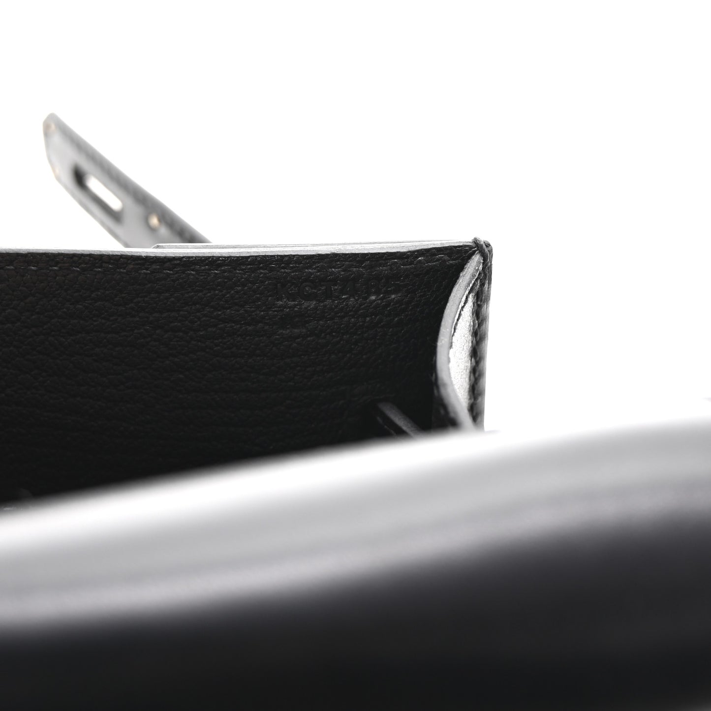 Box Kelly Depeches 25 Pouch Black