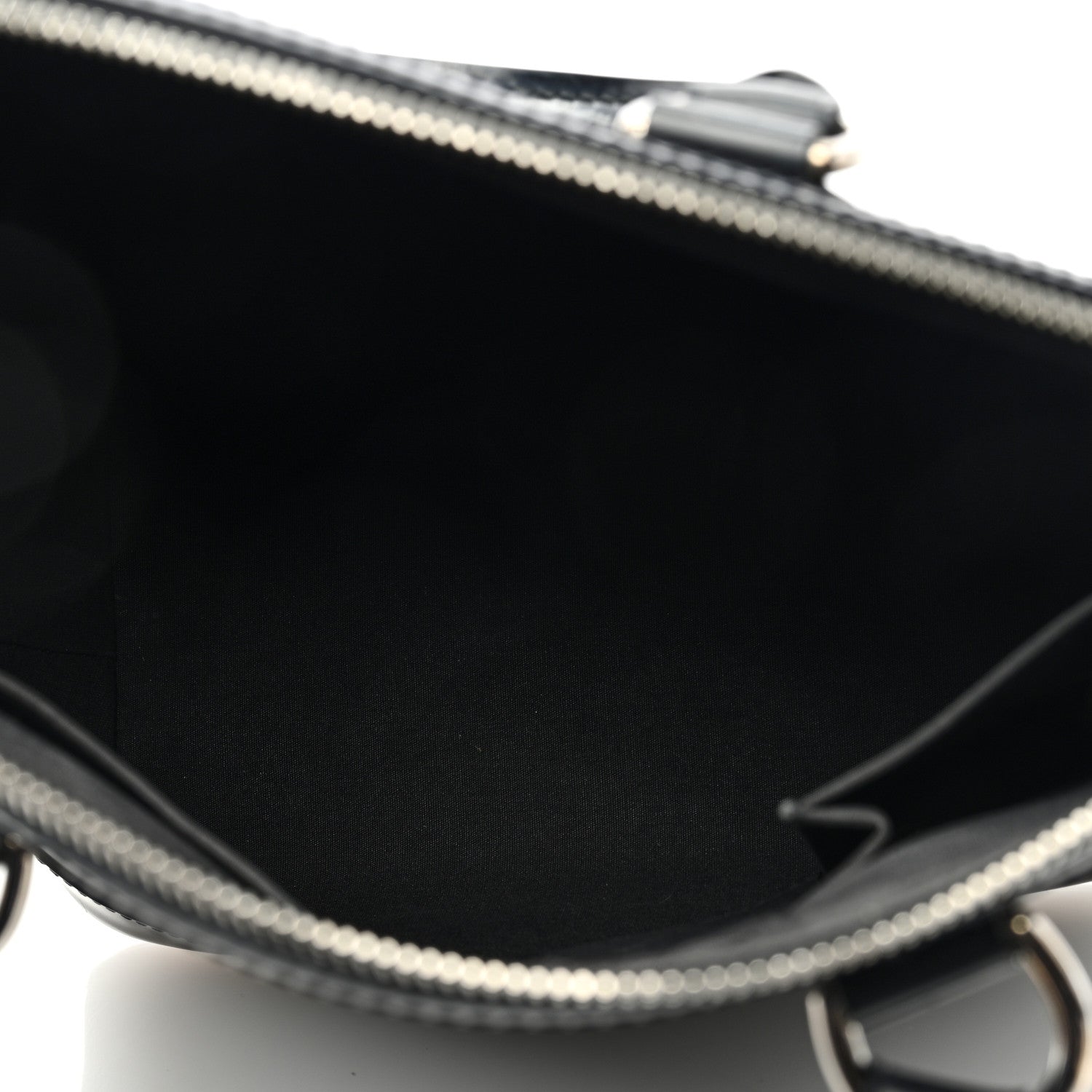 Louis Vuitton LOUIS VUITTON Epi Lockit Black 5 of 9
