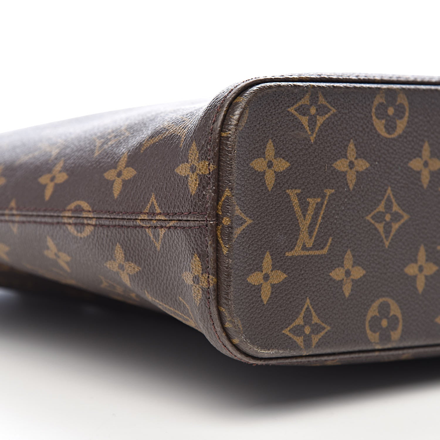 Louis Vuitton Monogram Luco 15 of 19